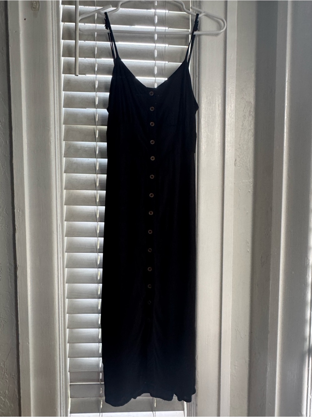 $5 CLOSET CLEANOUT Code x Mode Black Button-Front Spaghetti Strap Midi Dress